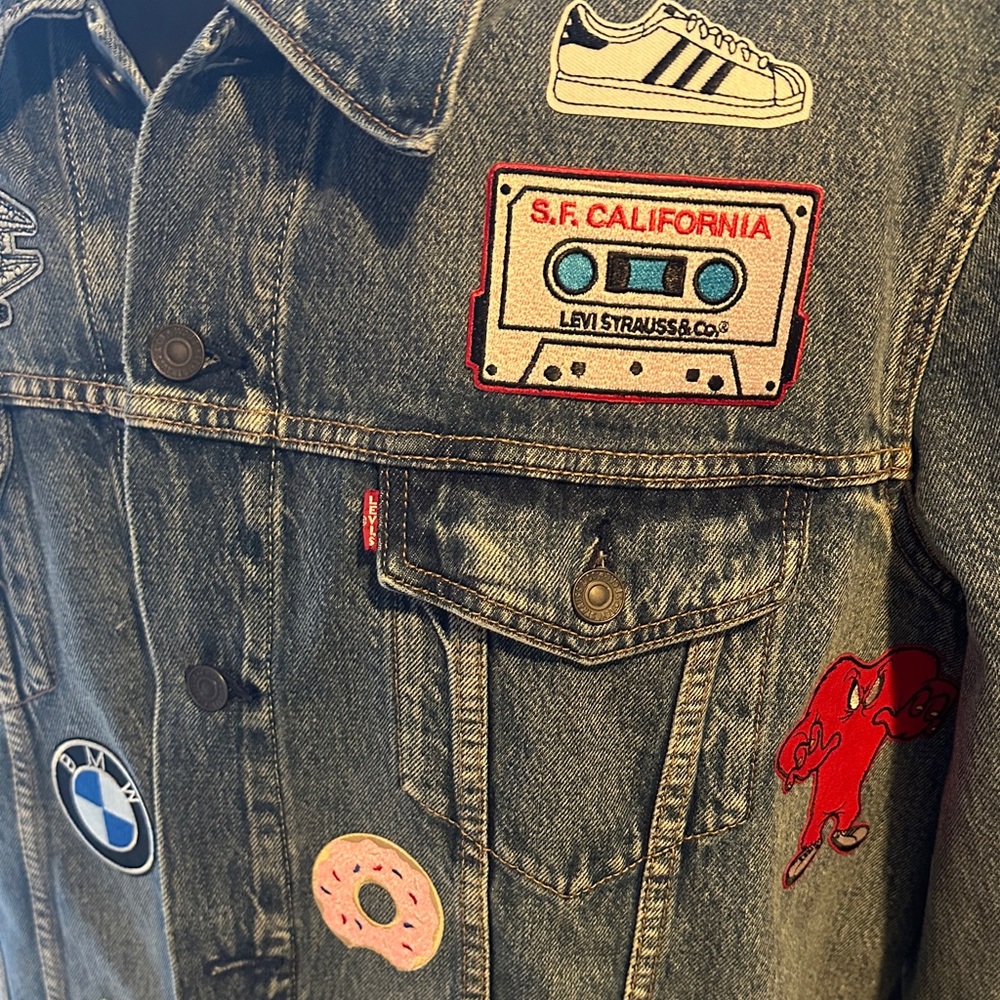 Levi's Denim Trucker Jacket Patchwork Custom Patc… - image 5